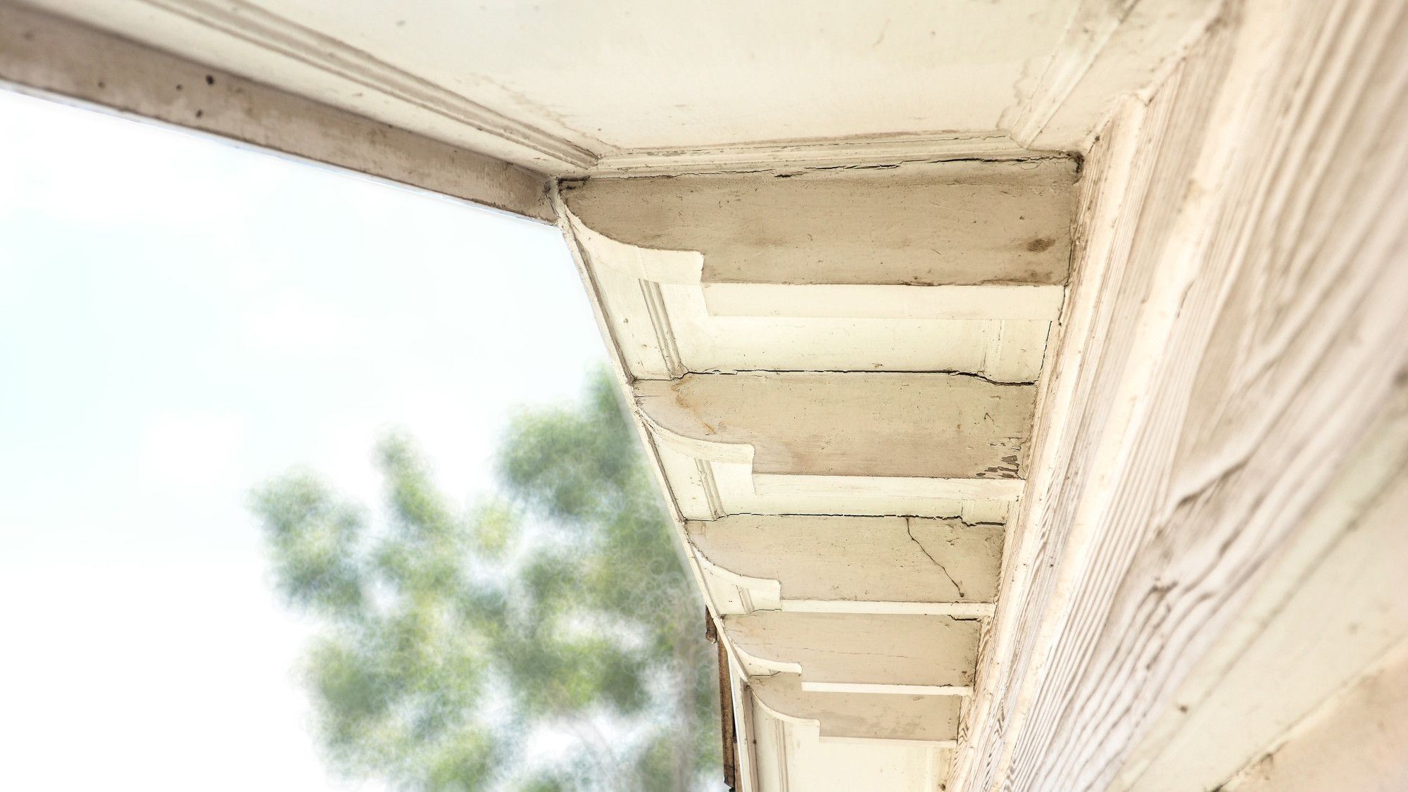 Soffit Vs. Eave: What's The Difference?